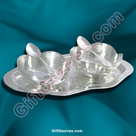 Silver Plated Corporate Gifts - Set of 2 Bowls and Spoon